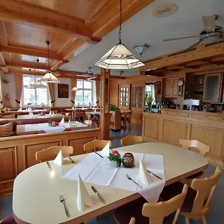 Ξενοδοχείο & Restaurant Zum Schwanen Neuried (Baden-Wurttemberg)